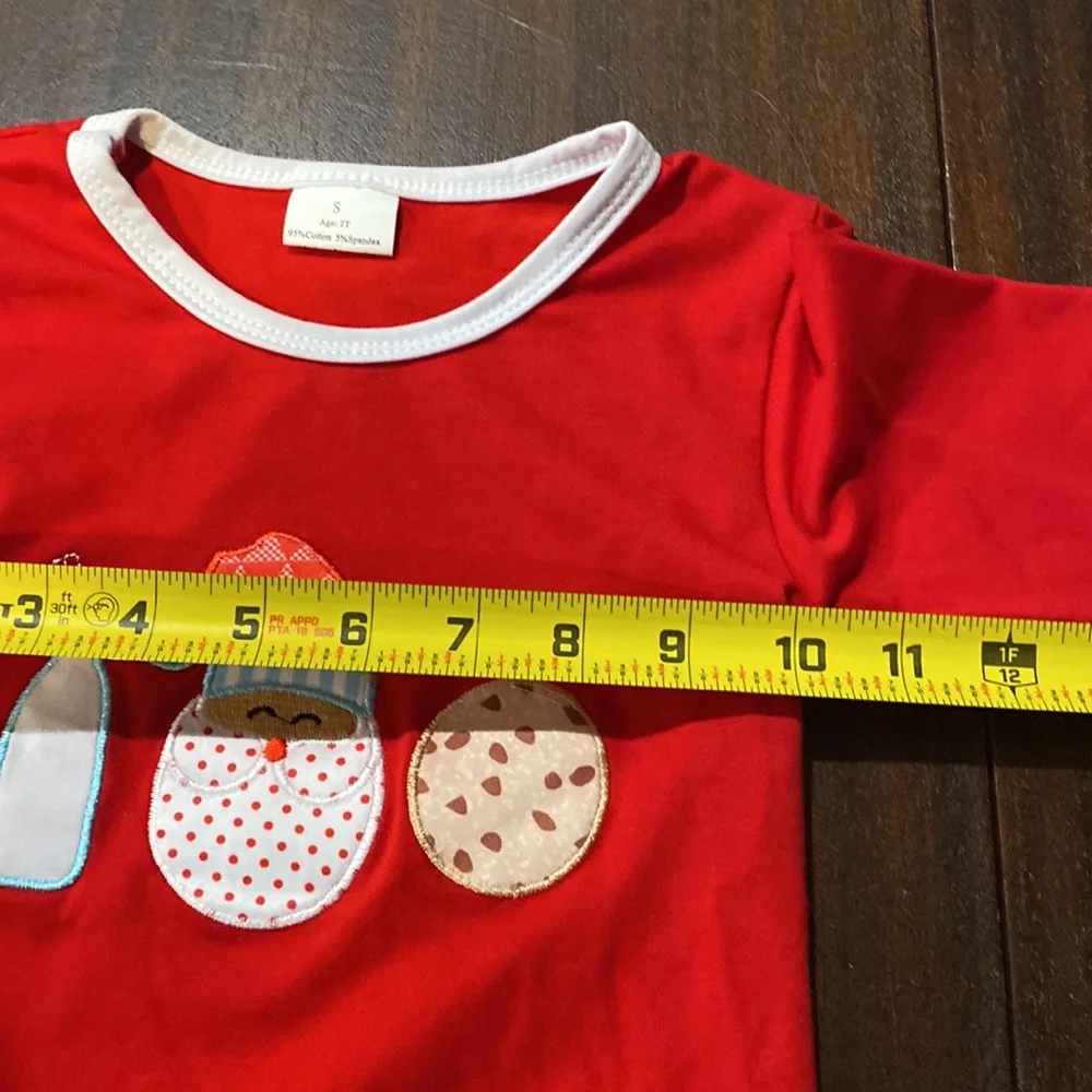 E782 Boutique Santa & Cookies NWT Girls Sz. 2T Cute